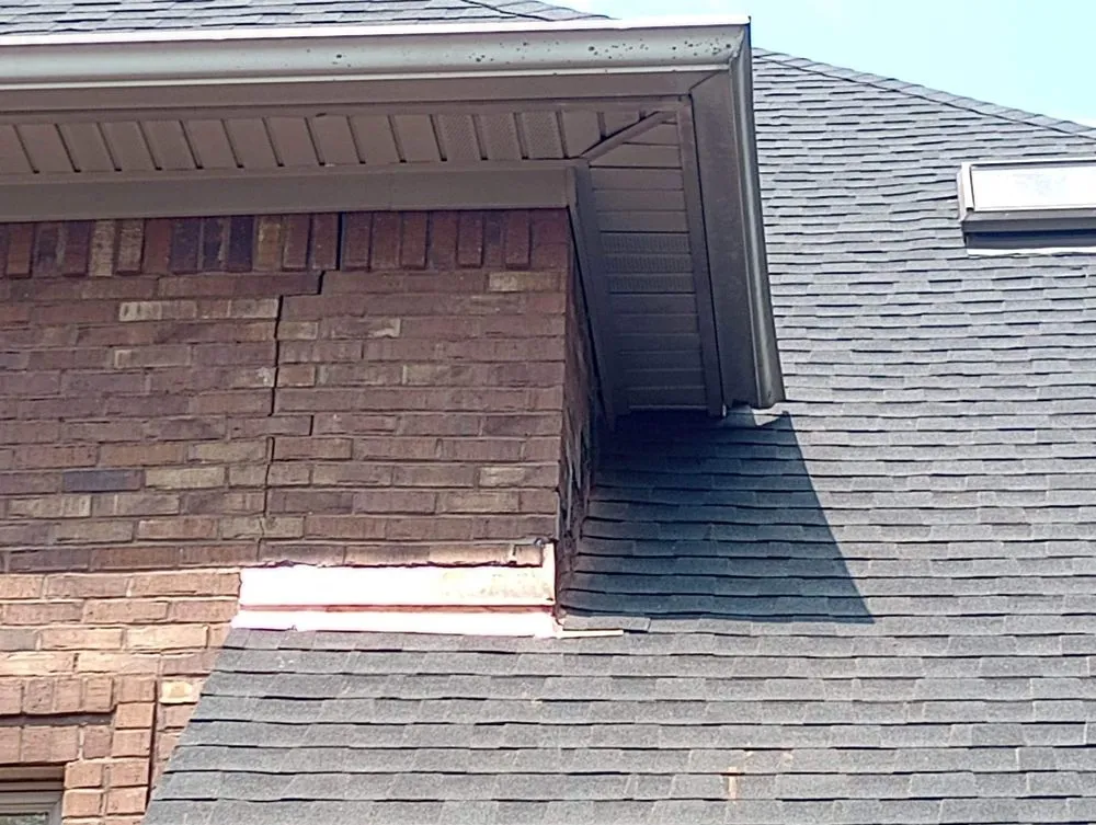 Reliable shingle roofing service in Lexington-Fayette, KY by Kendrickson Craig