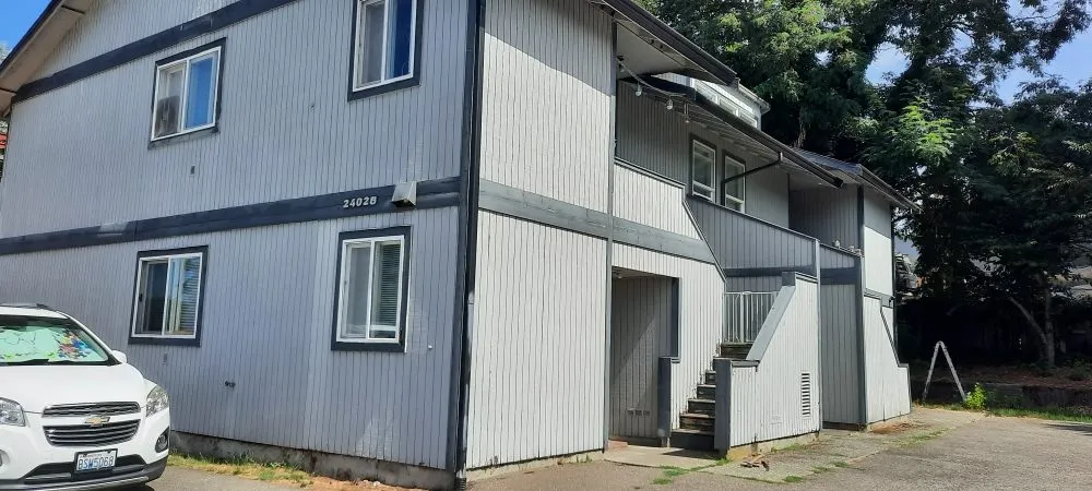 Expert roof leak repair experts serving Roy, WA - Kennie Stroderd Construction