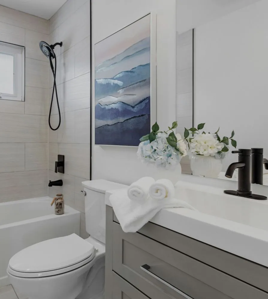 Slide of KennithUpwardRoofing & Remodeling