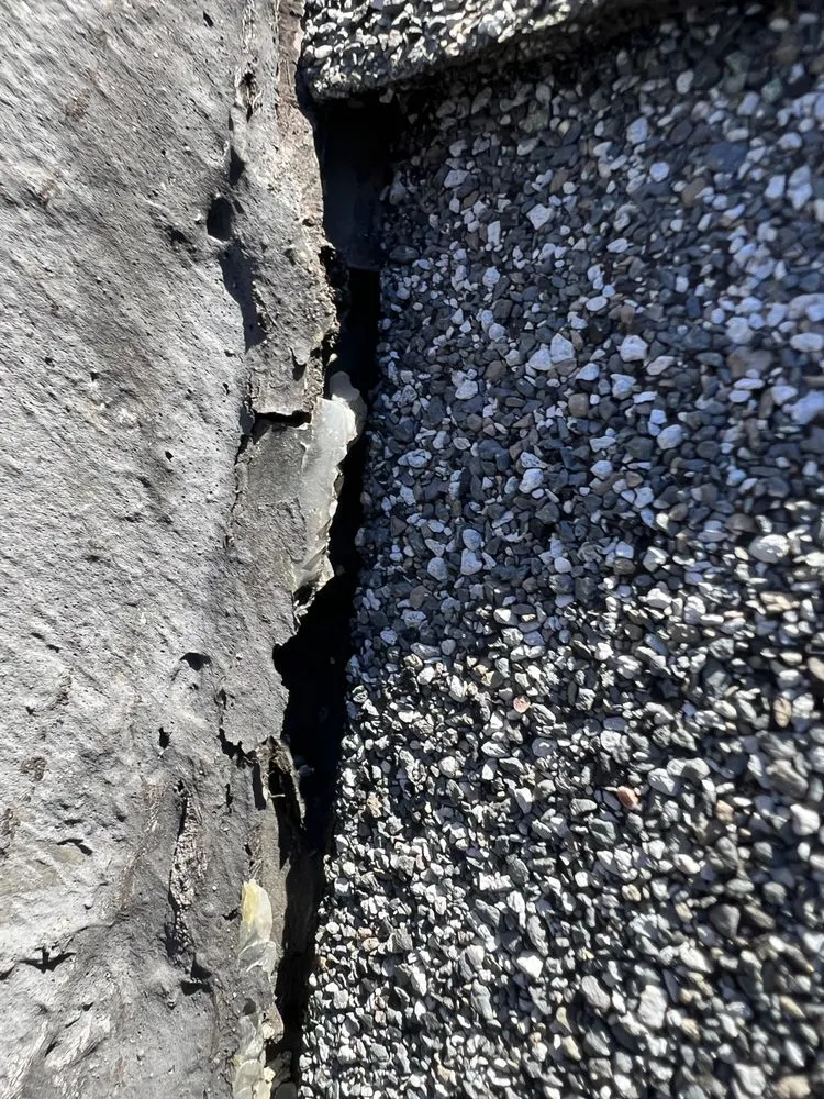 Slide of Kenny Company