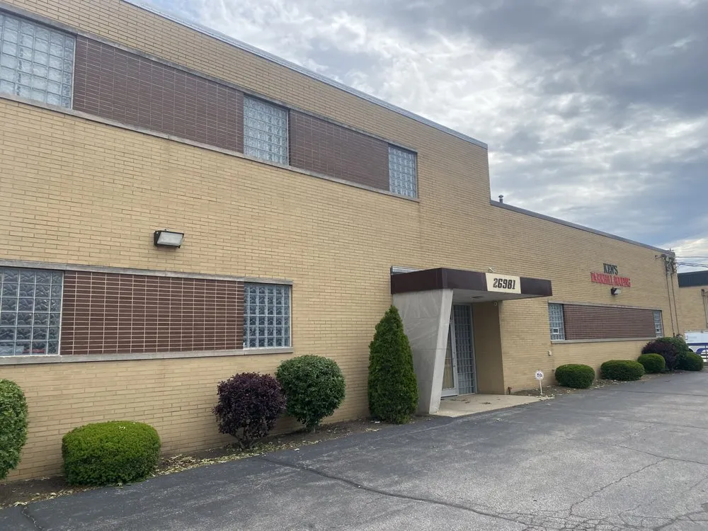 Slide of Ken's Parkhill Roofing