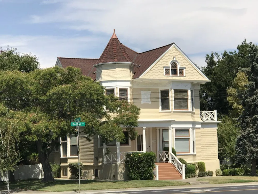 Slide of Kent Roofing Company