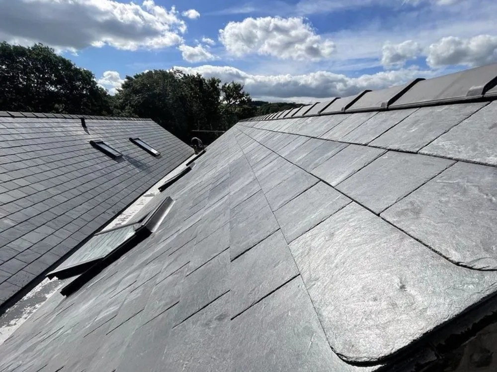 Slide of Kenwood Roofing