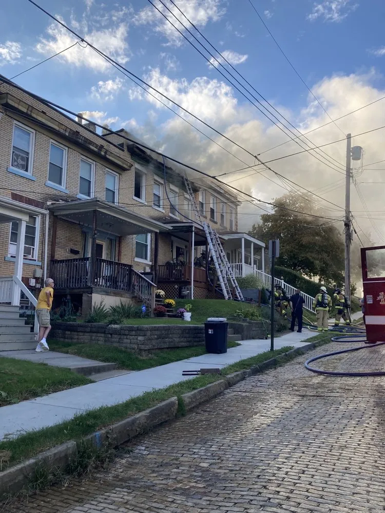 Slide of Kenyon Roofing & Aluminum