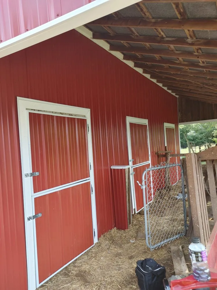 Slide of Kern Konstruction