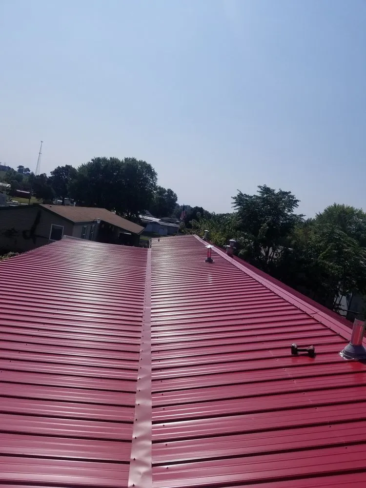 Slide of Kern Konstruction