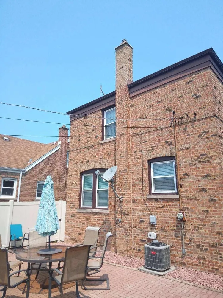 Slide of Kerry Tuckpointing