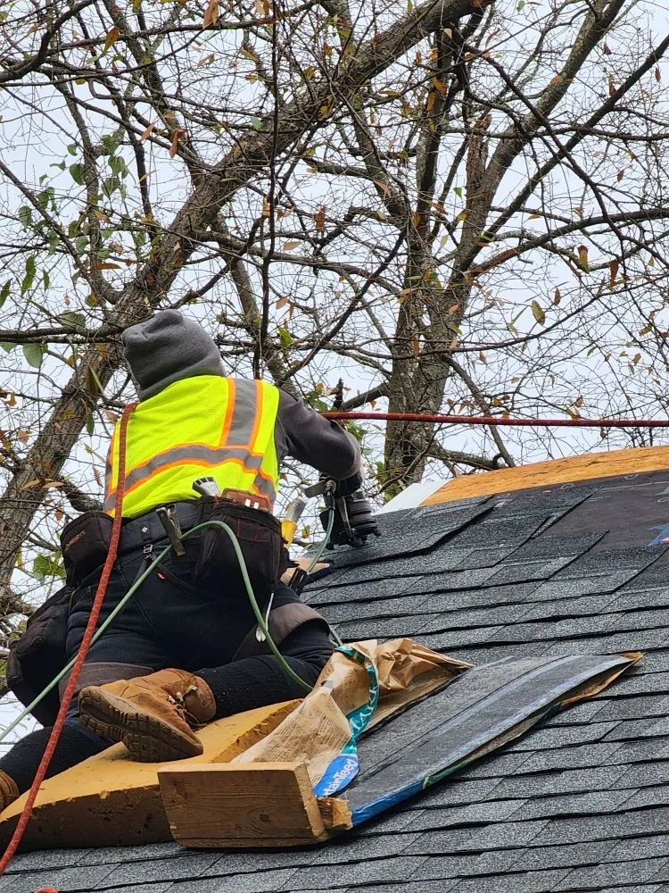 Emergency roof repair in Moore, SC - Kevco Roofing Pros