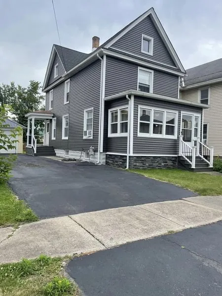 Slide of Kevin Mead Home Improvement