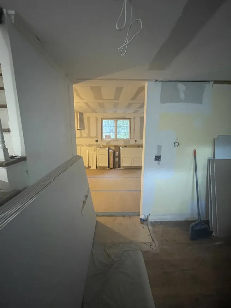 Slide of K&F General Contractors