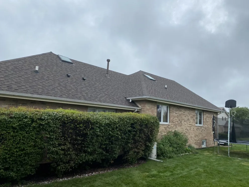 Slide of KG Roofing & Construction