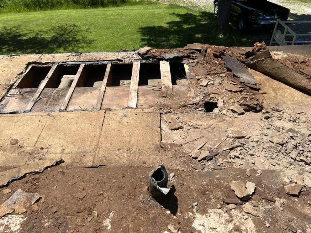 Slide of K&G Roofing