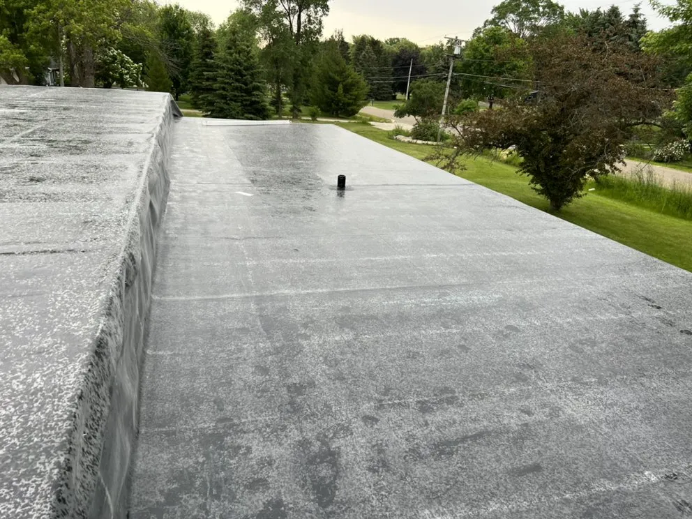 Slide of K&G Roofing