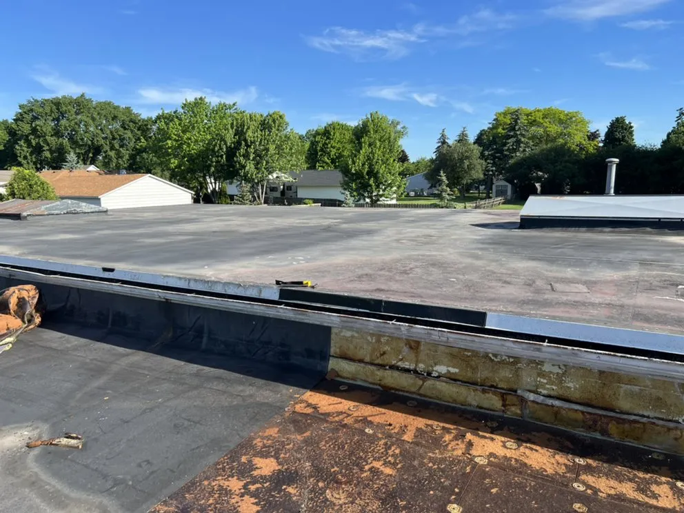 Slide of K&G Roofing