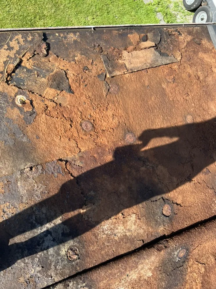 Slide of K&G Roofing