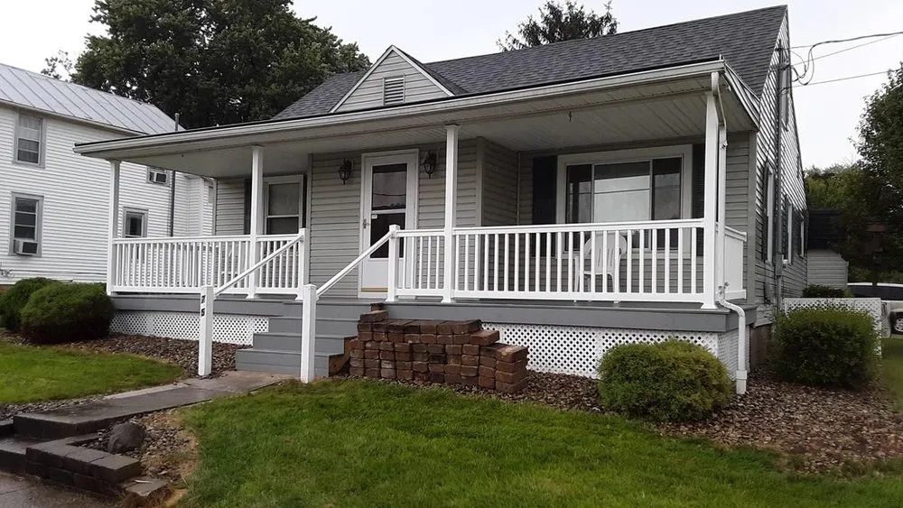 Slide of Kidron Construction