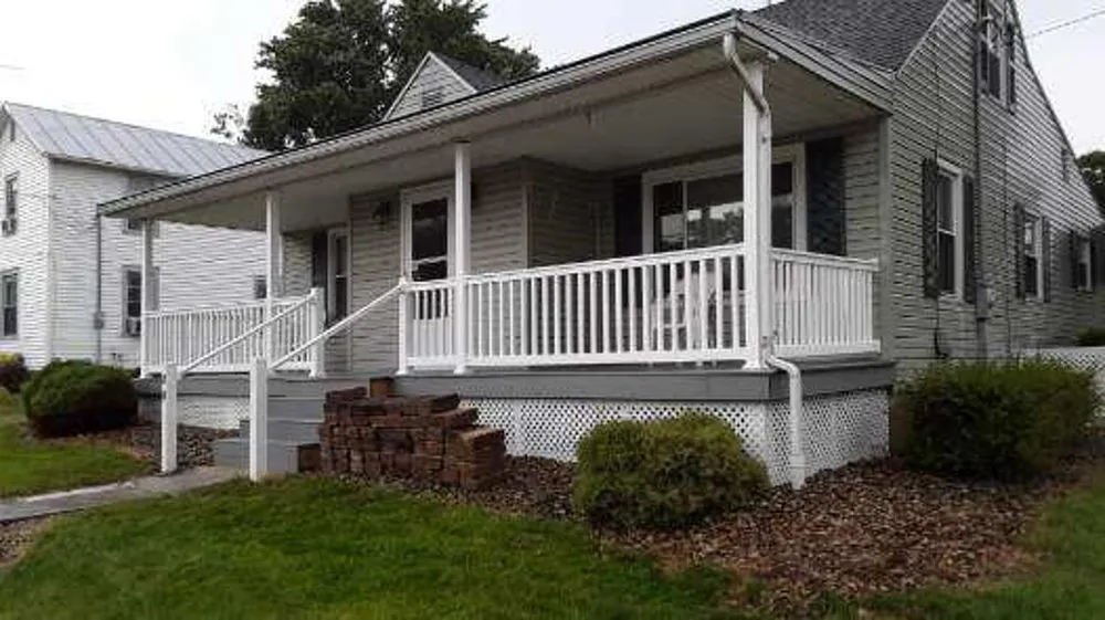 Slide of Kidron Construction