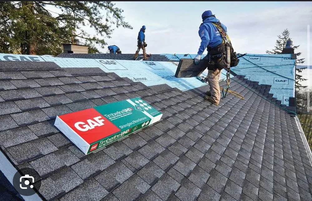 Slide of Kiko Blancos Roofing