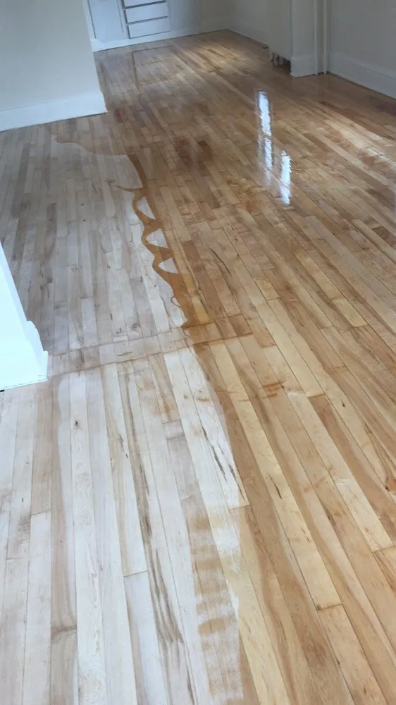 Slide of Kiko Roofing & Lawn Care