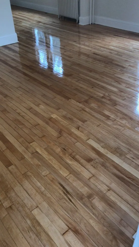 Slide of Kiko Roofing & Lawn Care