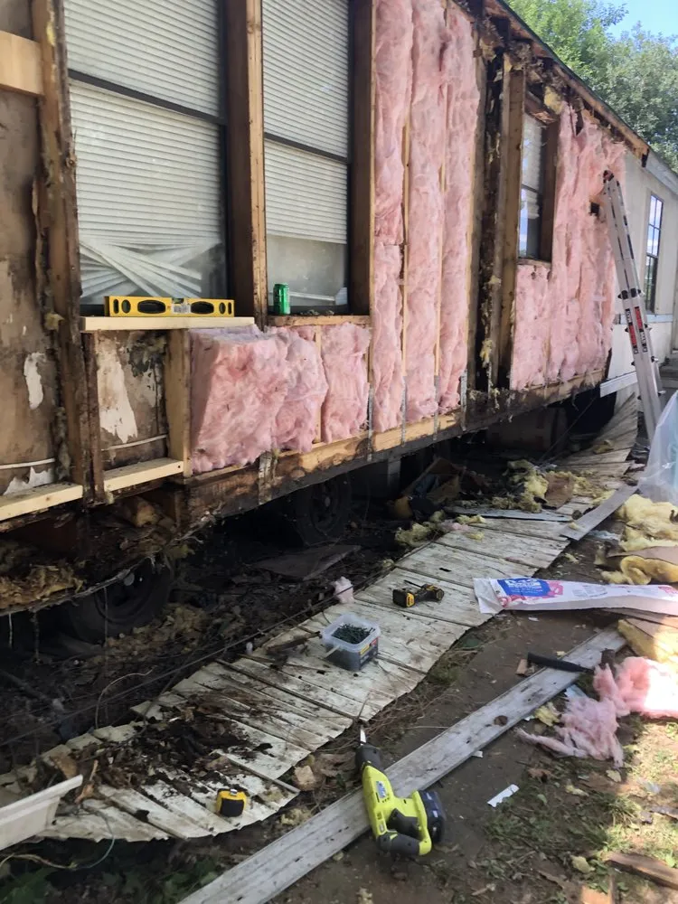 Slide of Kilgore&more contracting