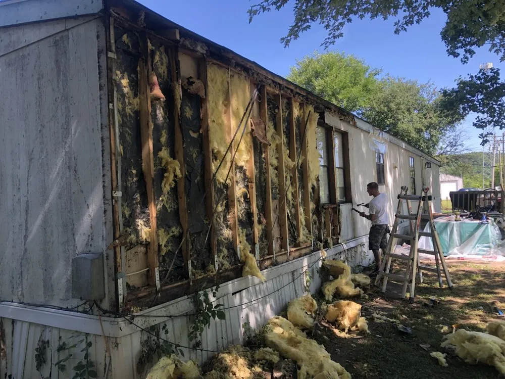 Slide of Kilgore&more contracting