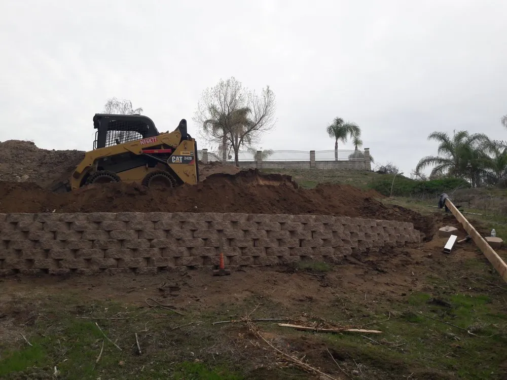 Slide of King Of The Hammer construction 