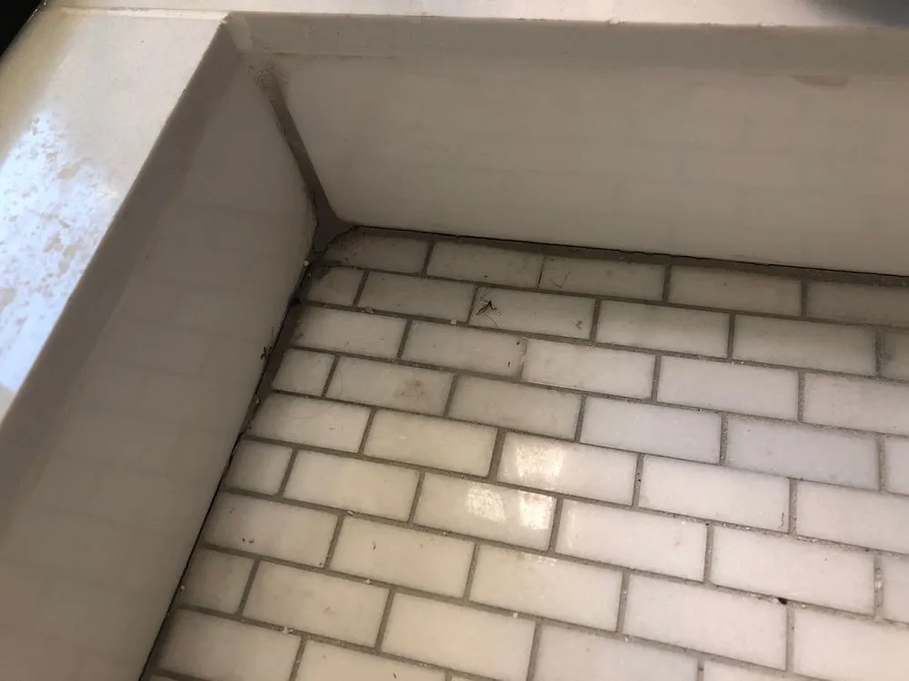 Slide of King Quality Roofing & Siding