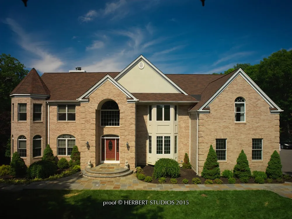 Slide of King Quality Roofing & Siding