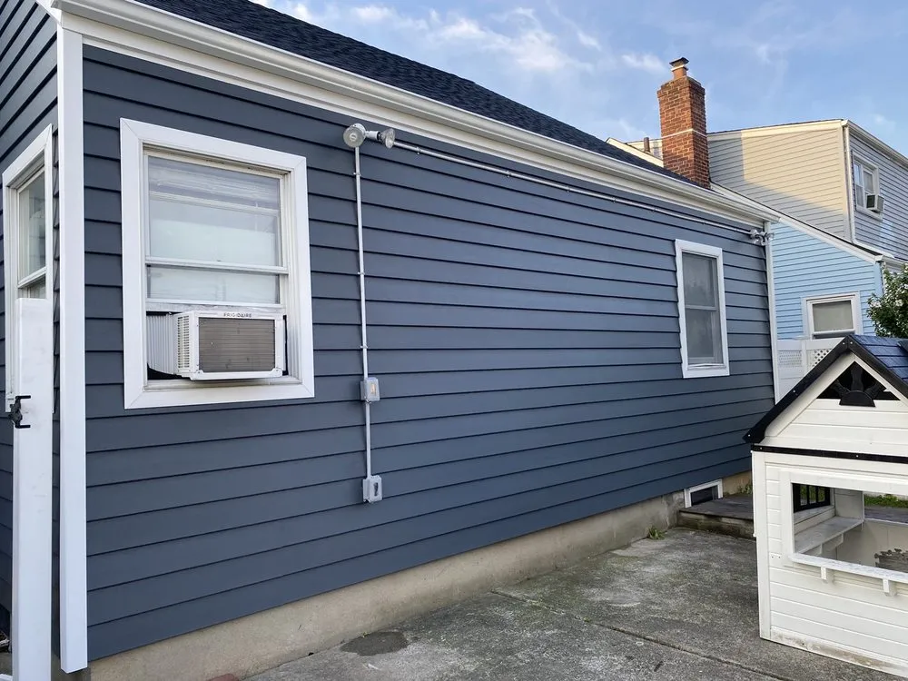 Slide of King Quality Roofing & Siding