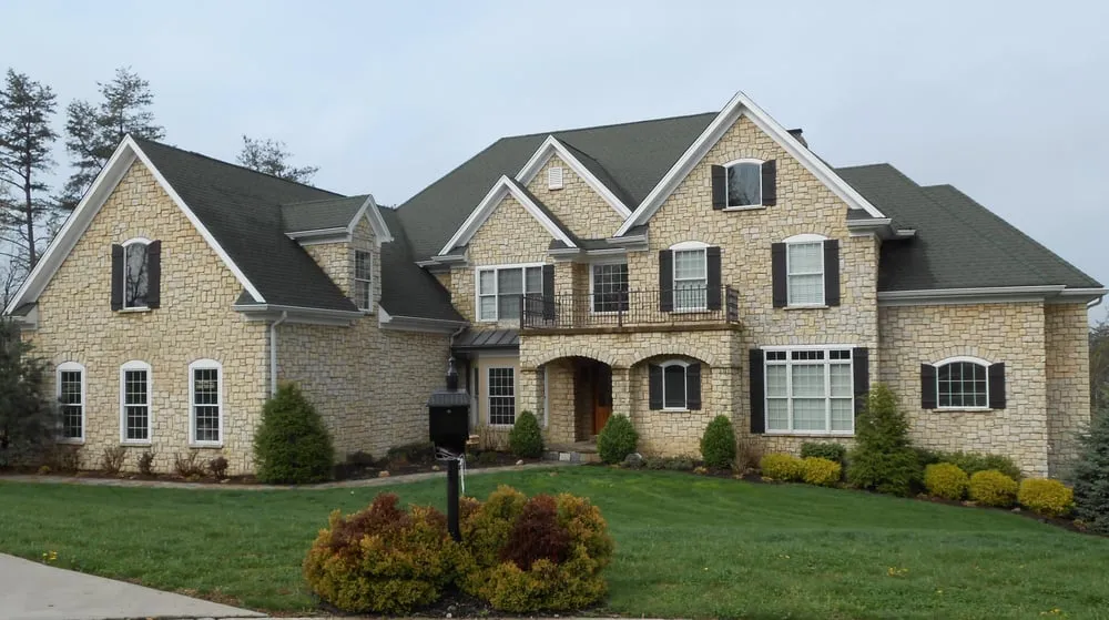 Slide of King Roofing & Siding