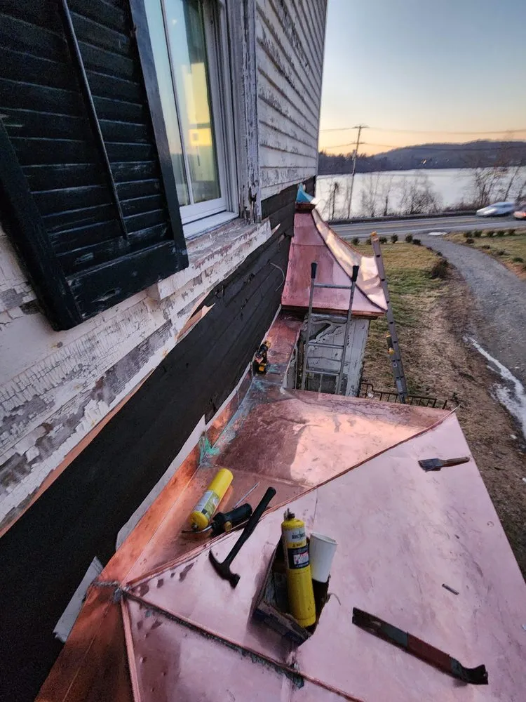 Slide of King Wolf Construction Services