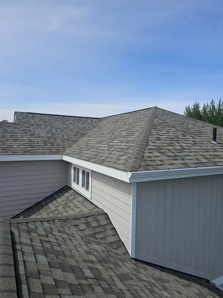 Slide of Kingdom Contractors