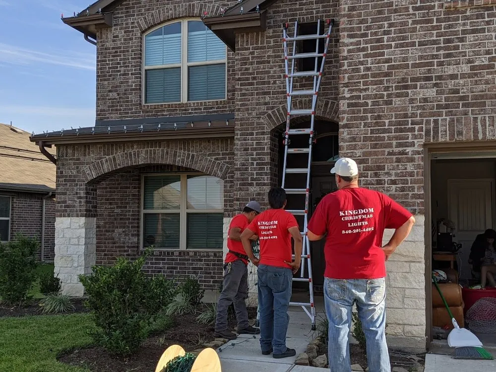 Local shingle roofing service experts serving Plantersville, TX - Kingdom Roof and Fence