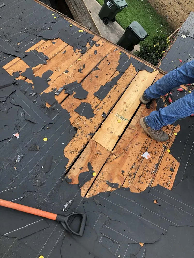 Slide of Kingdom Roofing & Construction