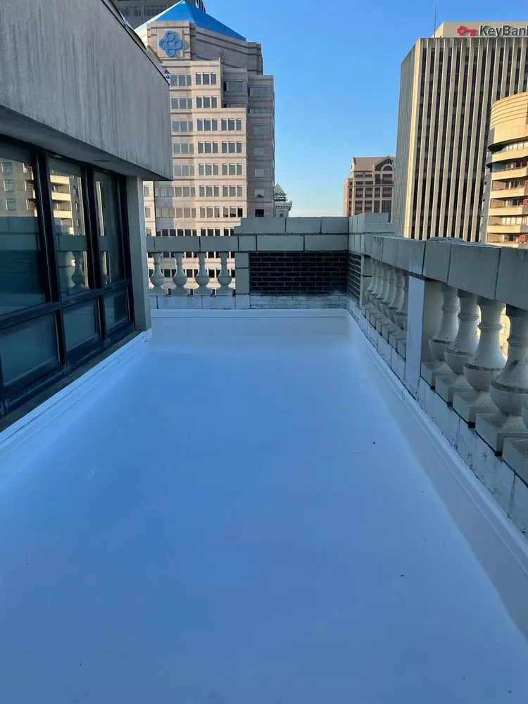 Slide of Kingpin Roofing