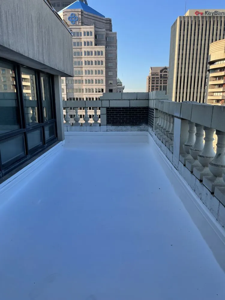 Slide of Kingpin Roofing