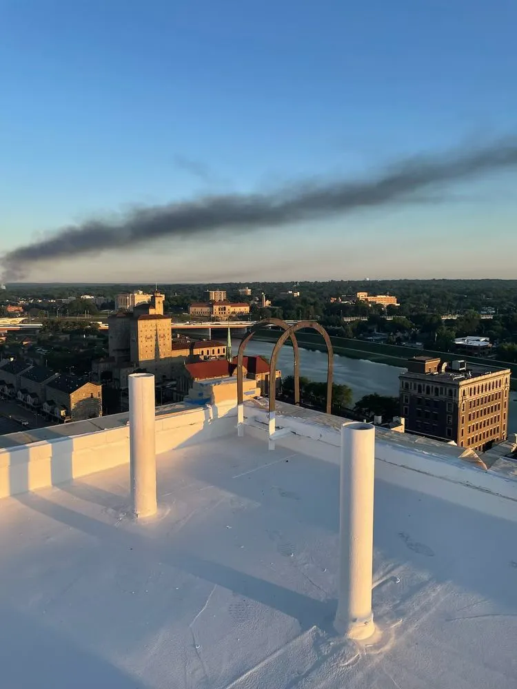 Slide of Kingpin Roofing