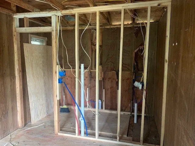 Slide of Kings Construction