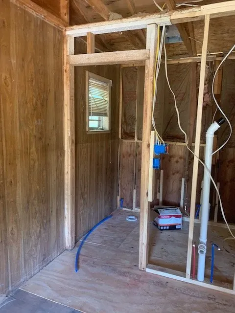 Slide of Kings Construction