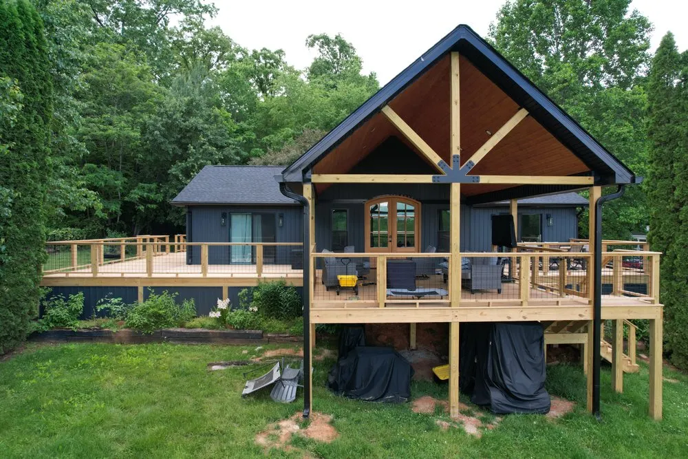 Slide of King’s Construction