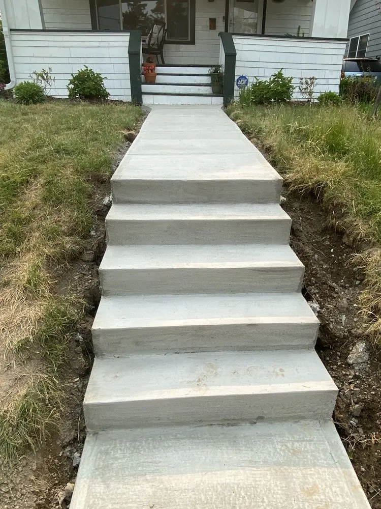 Slide of King’s Construction