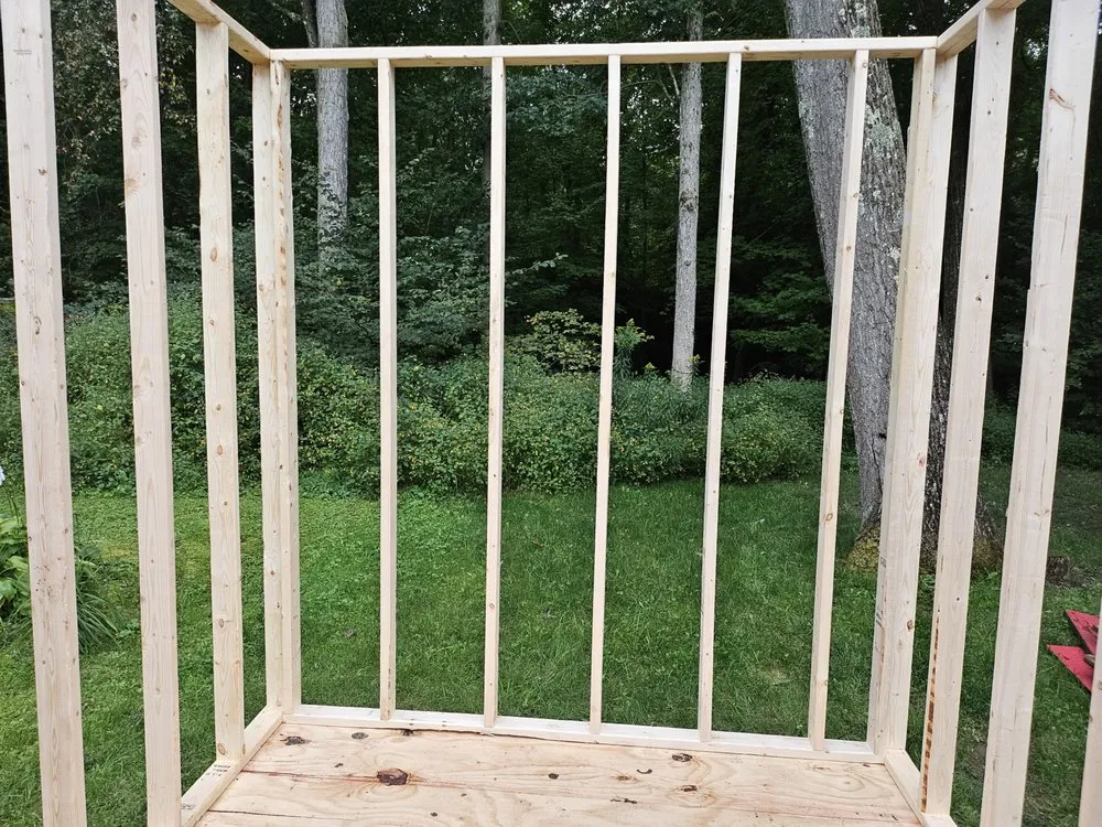 Slide of King's Luxury Construction