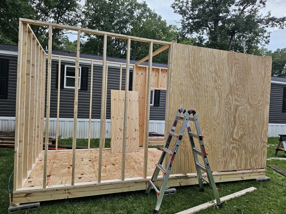 Slide of King's Luxury Construction