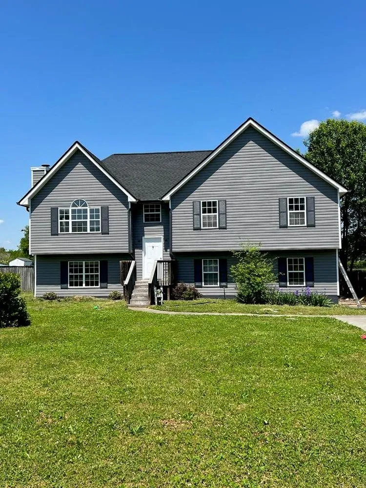 Slide of King's Premium Roofing