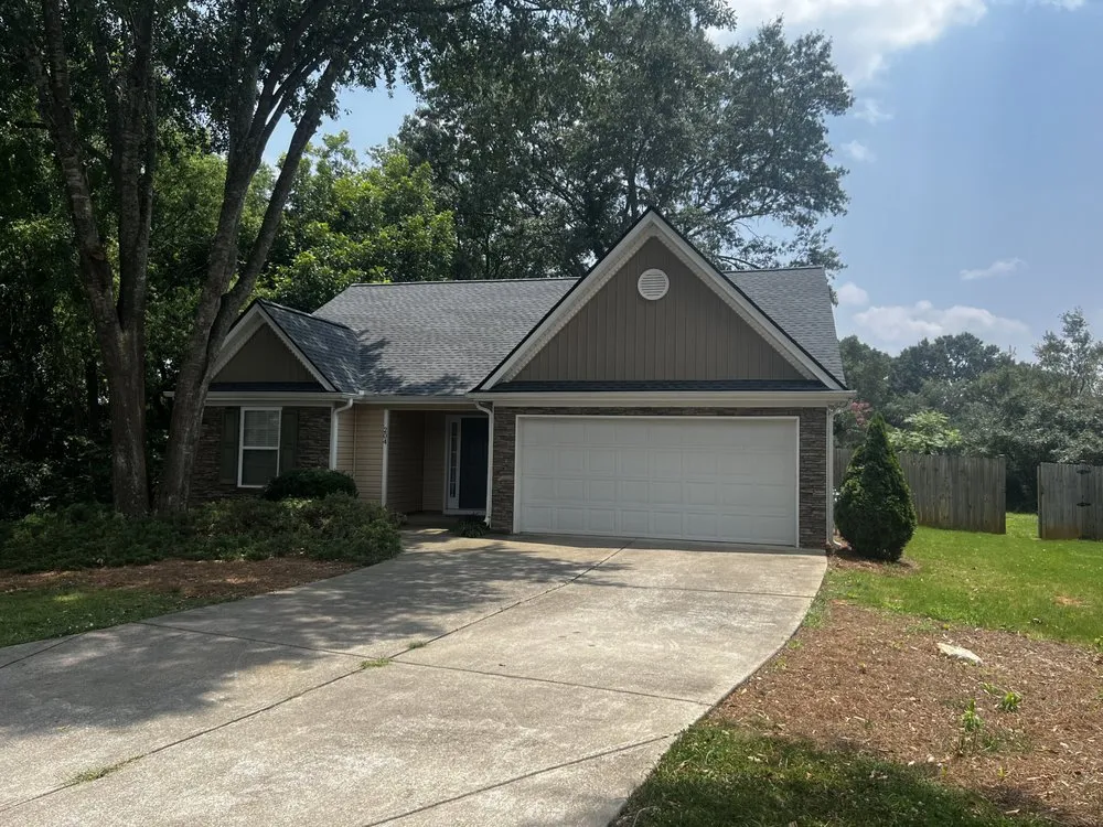 Slide of King's Premium Roofing