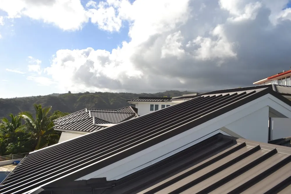 Slide of Kings Roofing