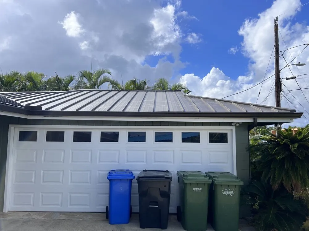 Slide of Kings Roofing