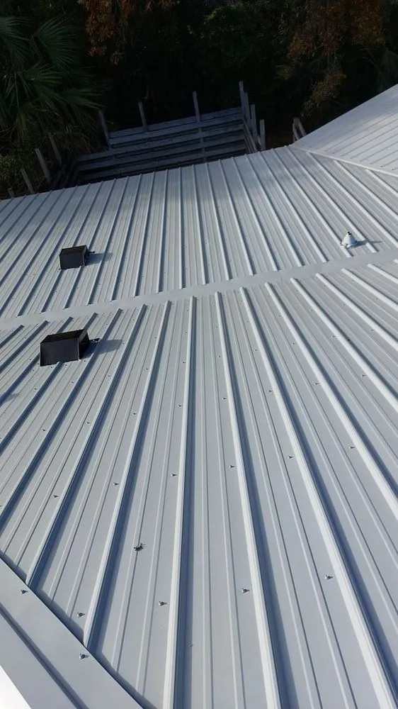 Slide of Kings Roofing NWFL