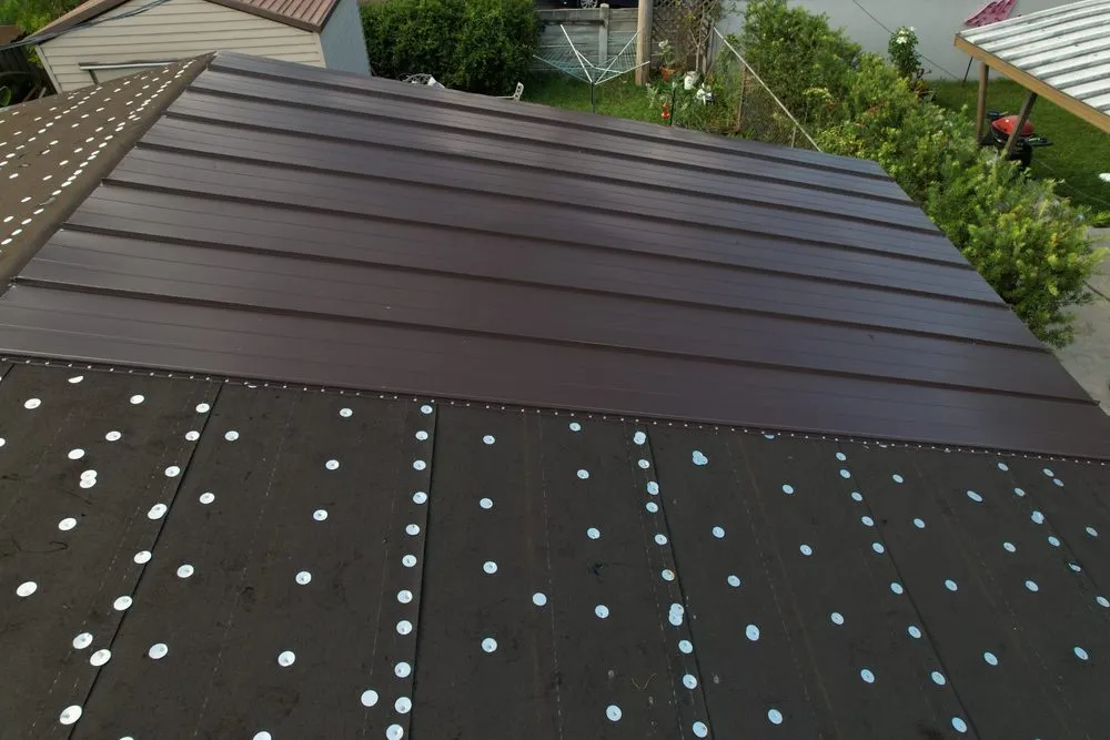 Slide of Kingsman Roofing